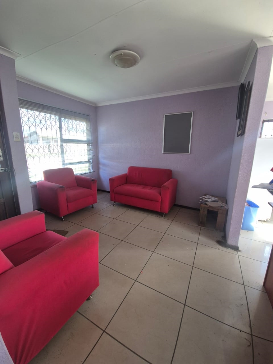 3 Bedroom Property for Sale in Motherwell Nu7 Eastern Cape